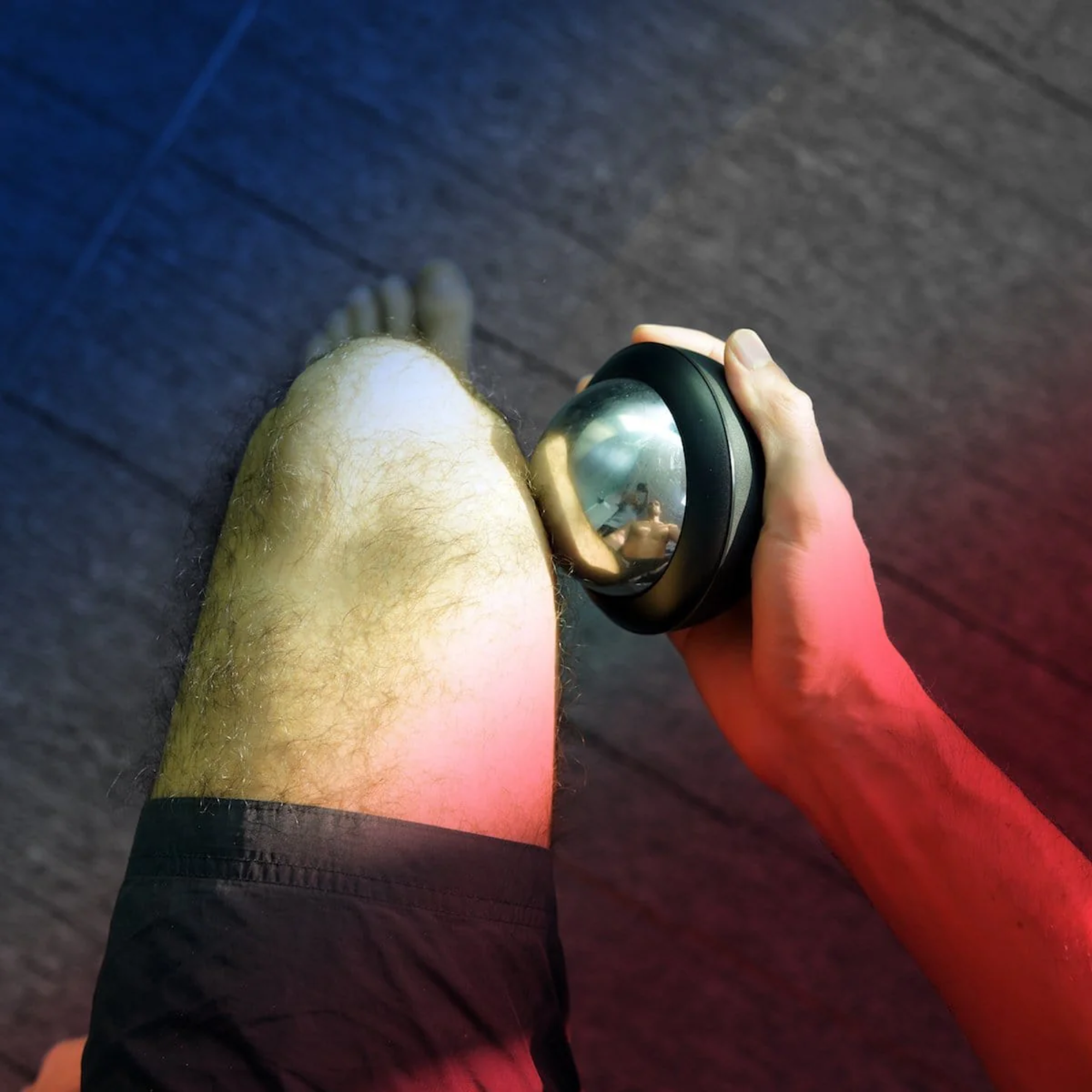 Dot - 2 in 1 massage ball - Ø 8 cm - Jolt