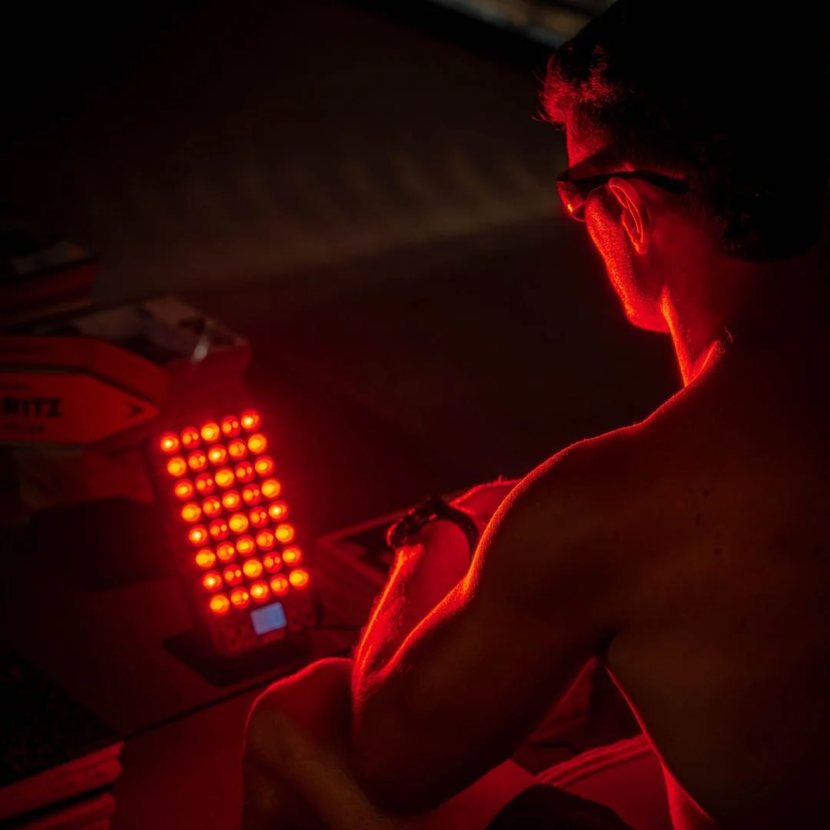Redlight Plus - 40 LED 200 W - luminothérapie zone ciblée - Jolt